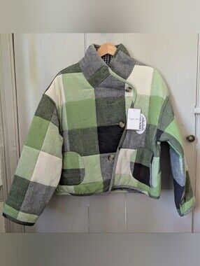 NWT Uma Crop Jacket